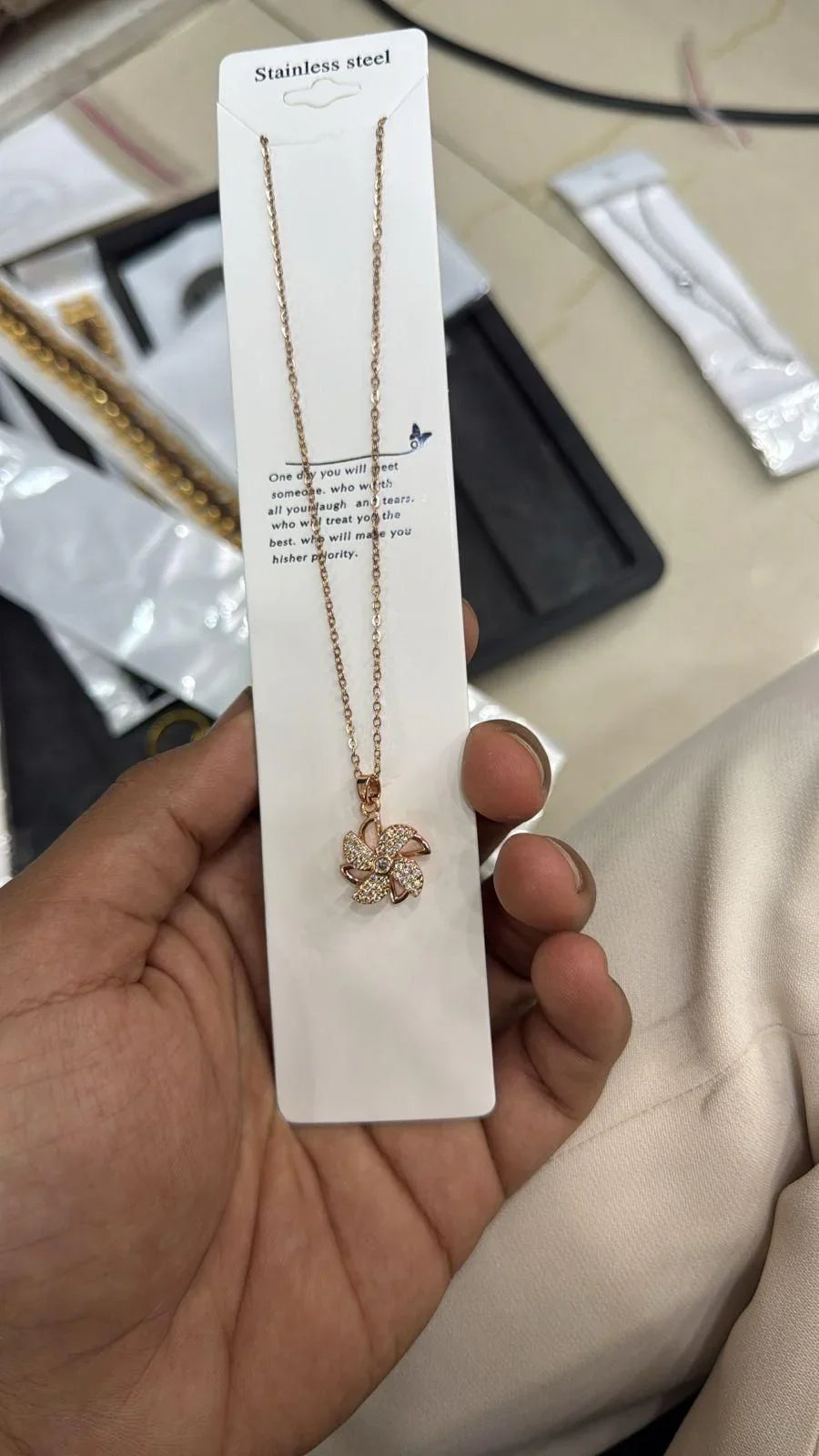 Flower Pinwheel Rotating Necklace - Big Shot Fusion