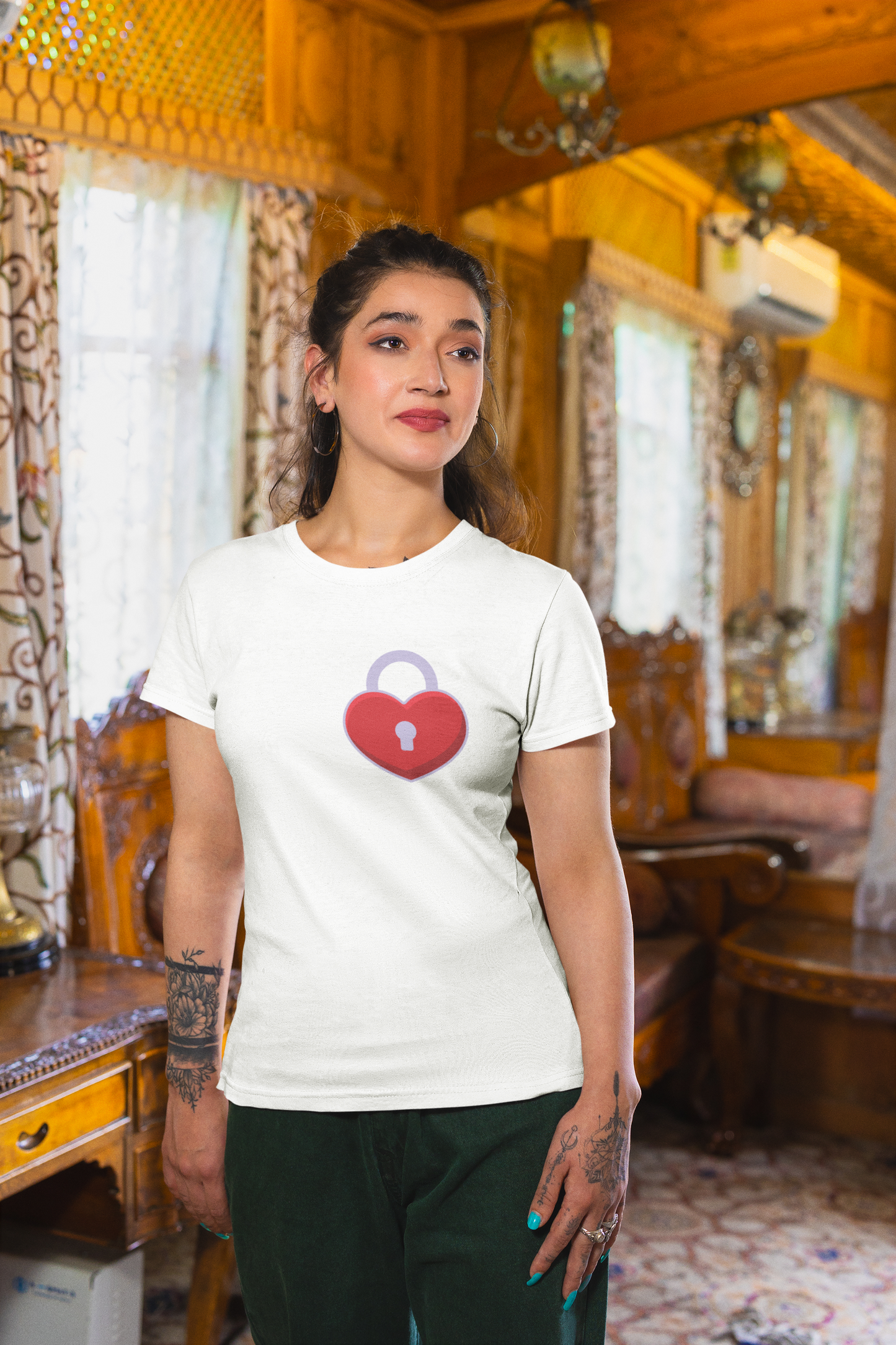 Women’s Lock Classic T-Shirt – Perfect Valentine’s Couple Gift