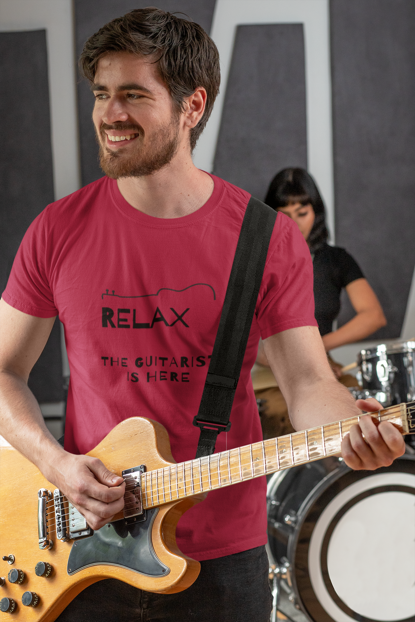 Minimalist Relaxation Design T-Shirt - "Relax and Unwind